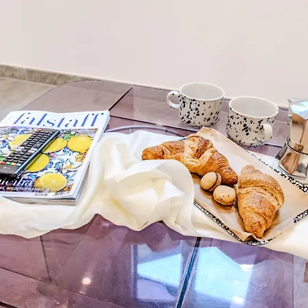 Coccagna Living - Within The Walls Of Medieval 热那亚